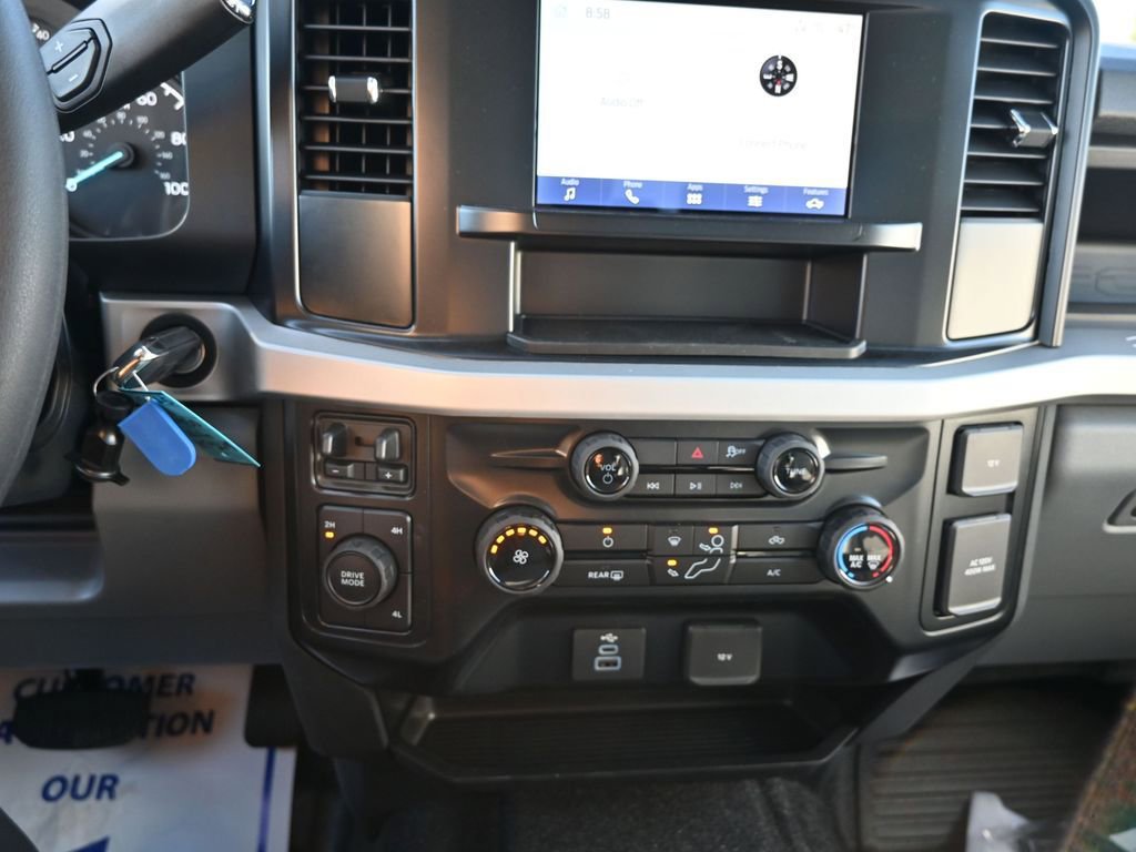 New 2026 Ford F450 XL w/ XL Chrome Package image 21