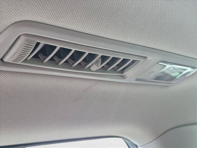Used 2023 Toyota Highlander Platinum FWD image 18