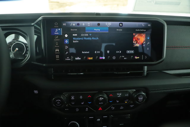 New 2026 Jeep Gladiator Rubicon w/ Safety Group image 9