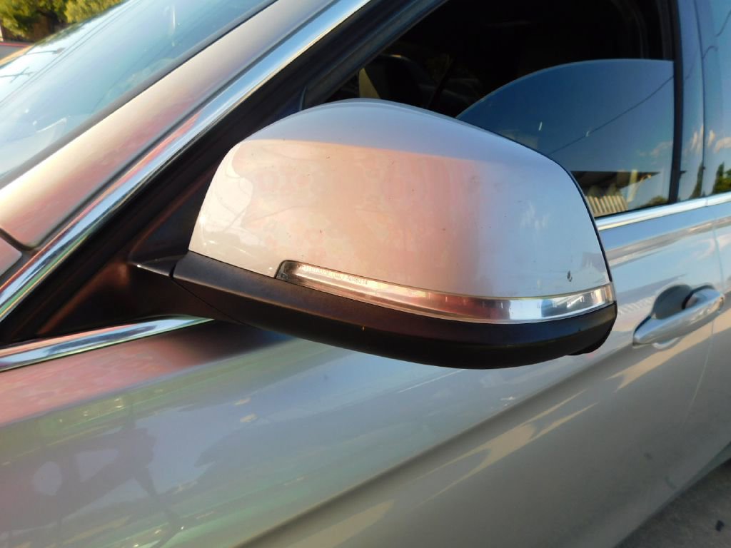 Used 2017 BMW 330e RWD image 15