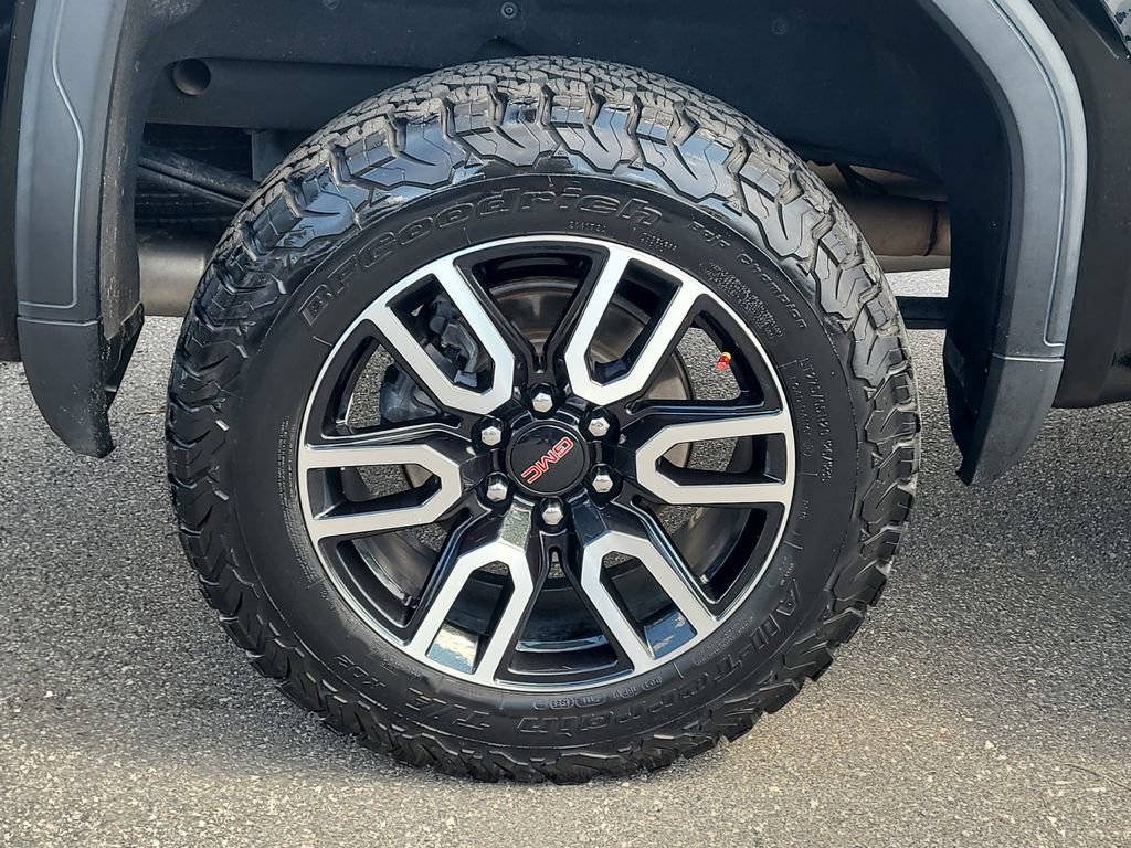 Used 2020 GMC Sierra 1500 AT4 w/ AT4 Premium Package AWD/4WD image 6