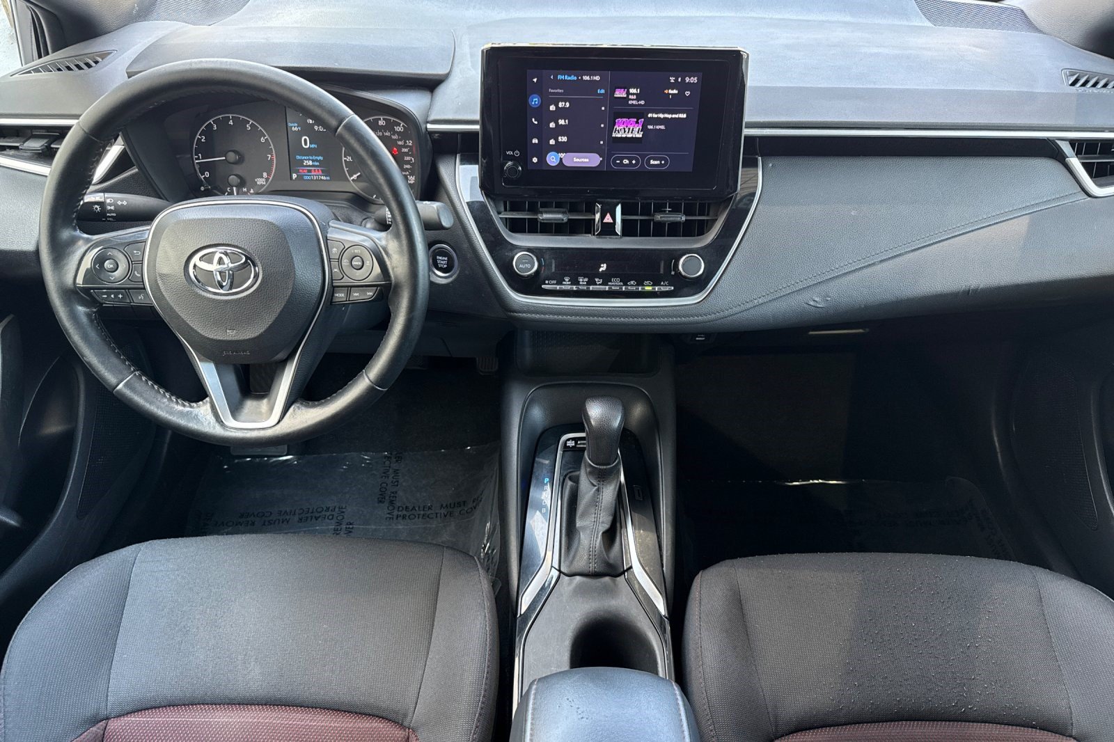 Used 2023 Toyota Corolla SE w/ Carpet Mat Package (TMS) FWD image 17