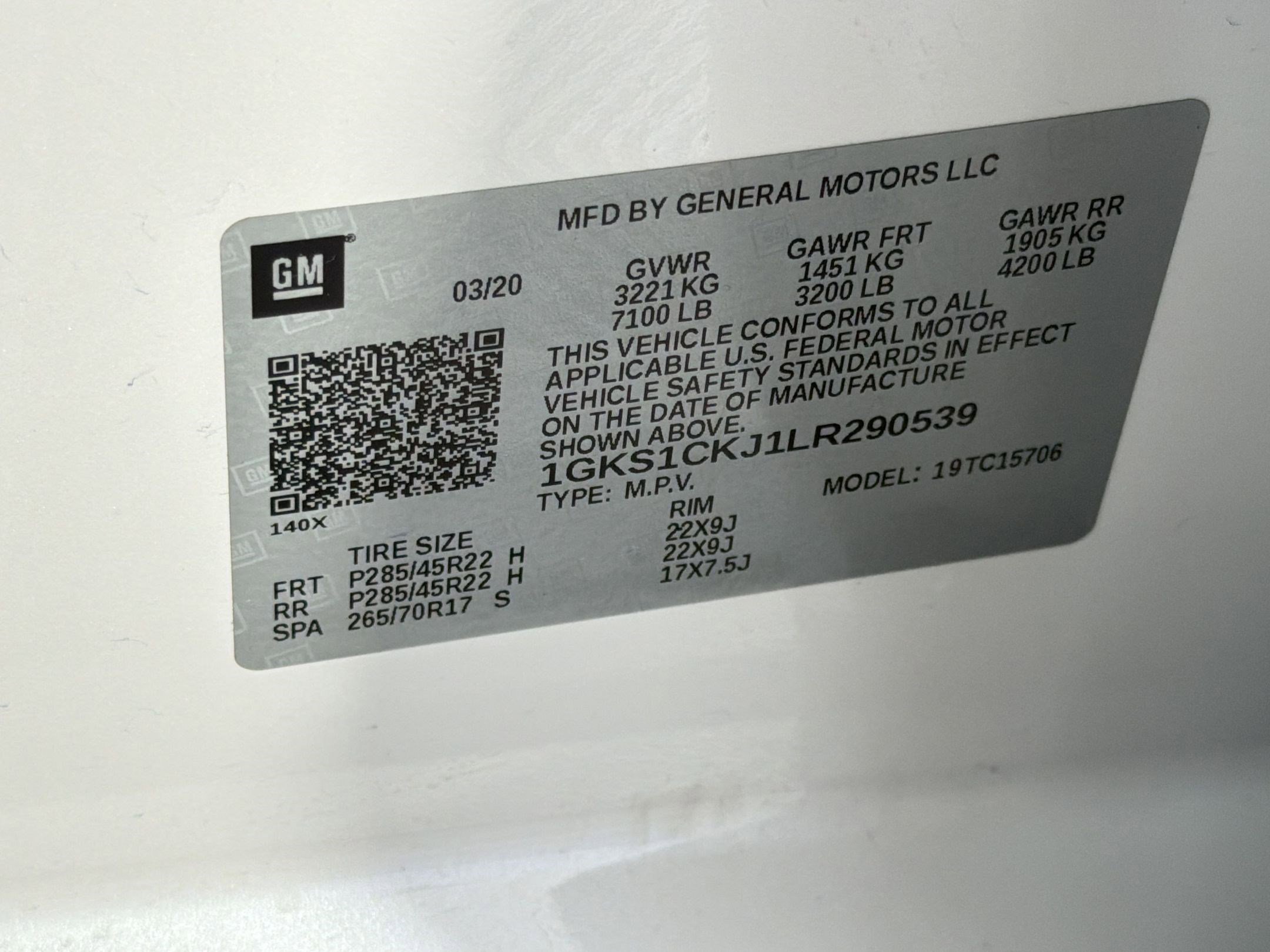 Used 2020 GMC Yukon Denali w/ Denali Premium Package RWD image 21