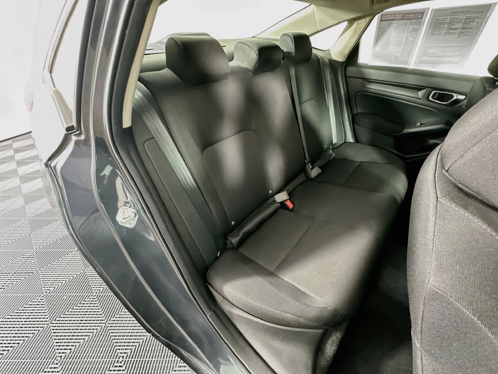 Used 2025 Honda Civic LX image 32