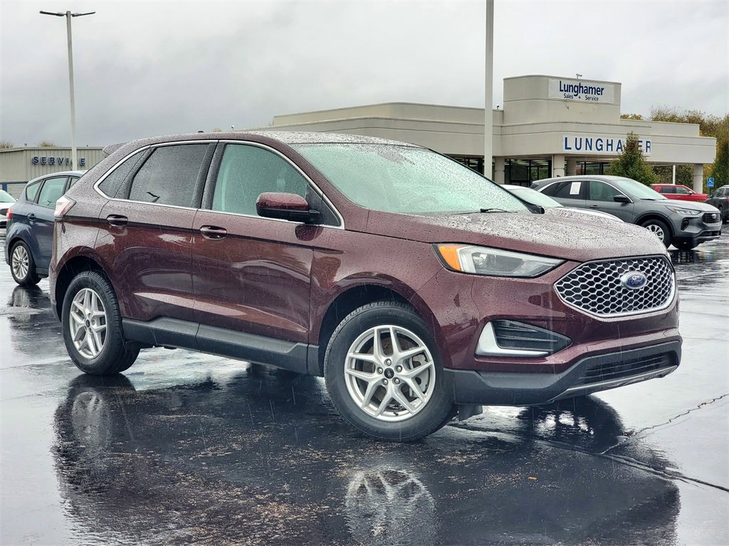 Used 2024 Ford Edge SEL image 2