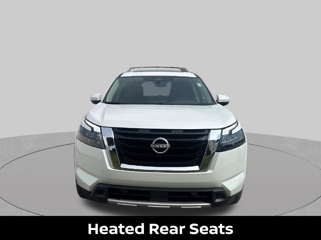 Certified 2025 Nissan Pathfinder SL w/ SL Premium Package AWD/4WD image 11