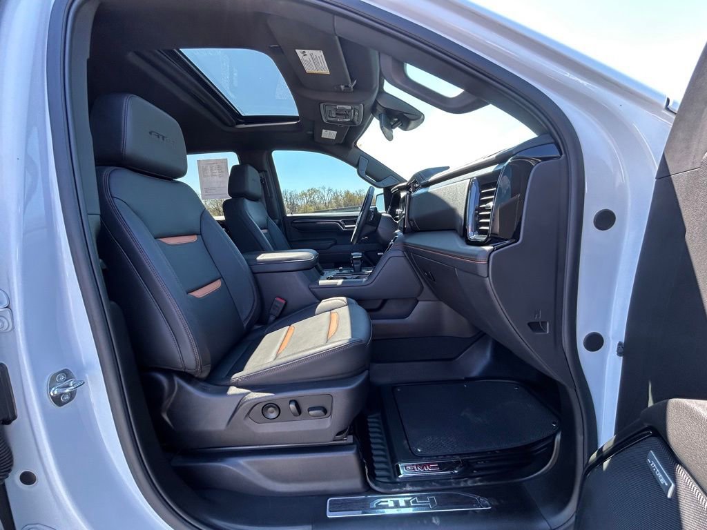 Used 2024 GMC Sierra 1500 AT4 w/ AT4 Preferred Package image 22