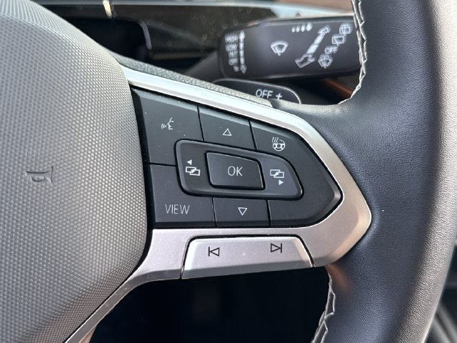 Used 2024 Volkswagen Atlas SE AWD/4WD image 34