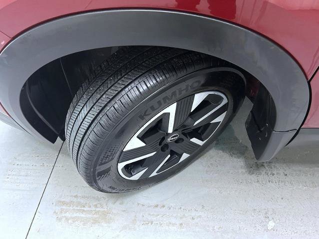 Certified 2025 Nissan Kicks SV image 23