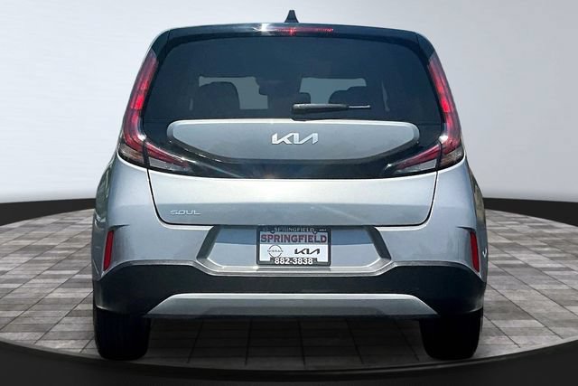 Certified 2023 Kia Soul LX w/ LX Technology Package FWD image 5