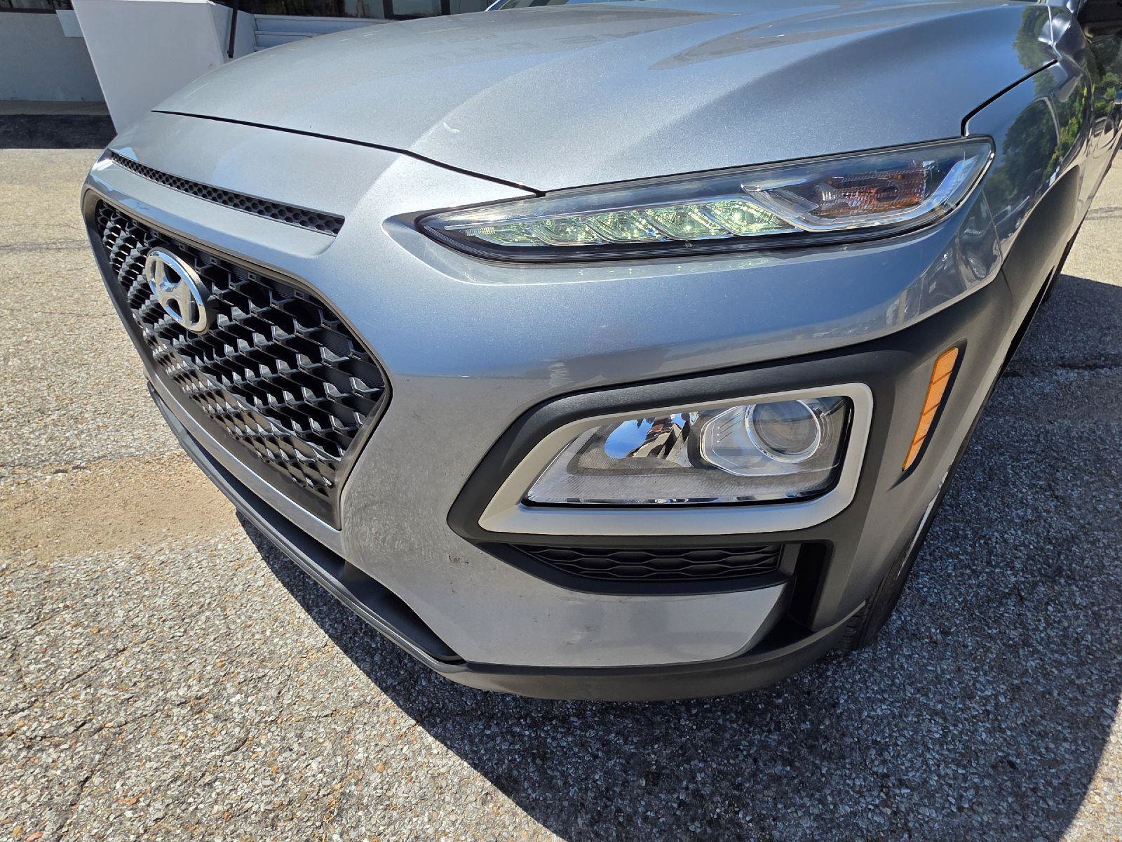 Used 2020 Hyundai Kona SE FWD image 36