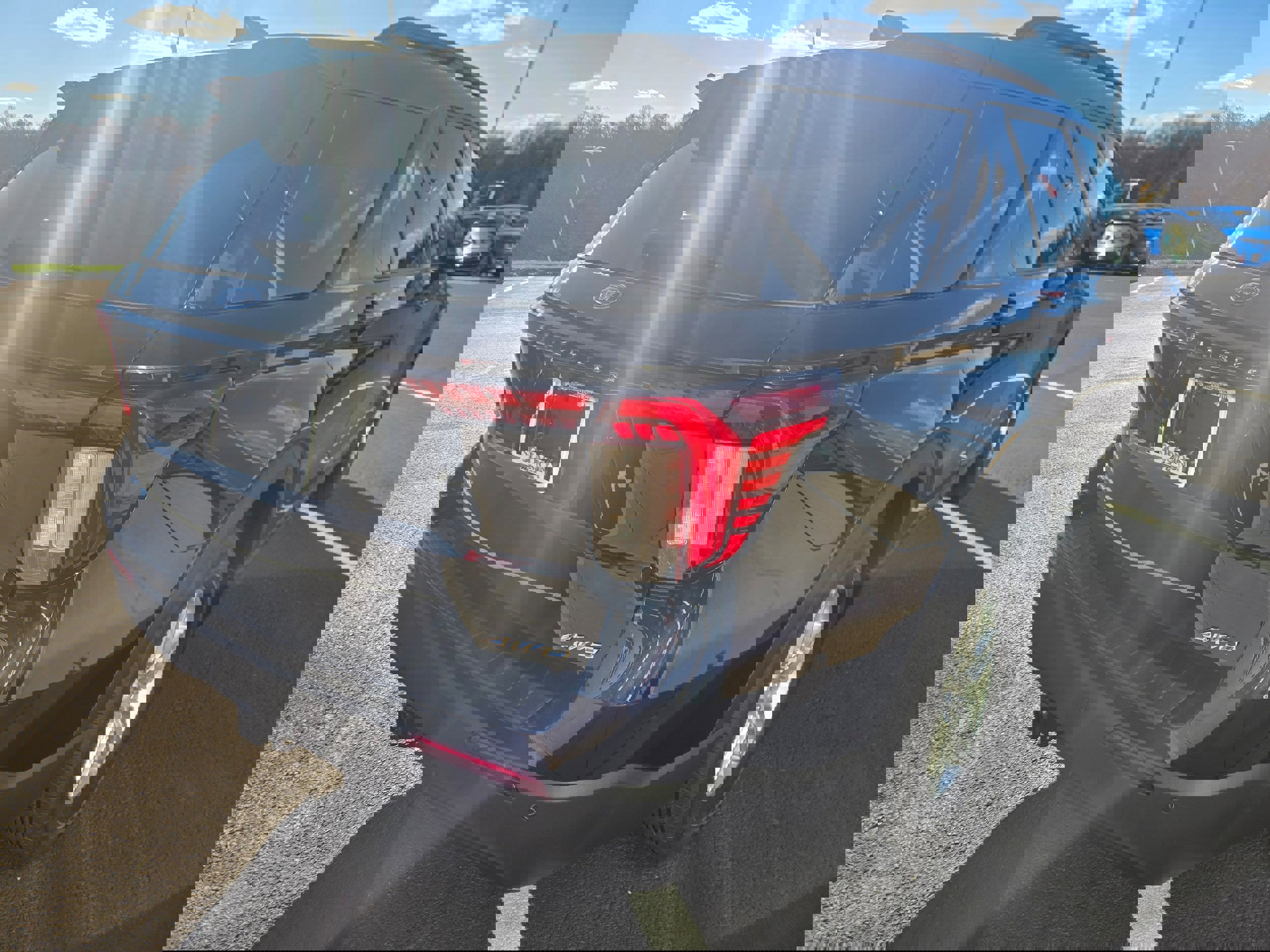 New 2026 Ford Explorer Active image 5