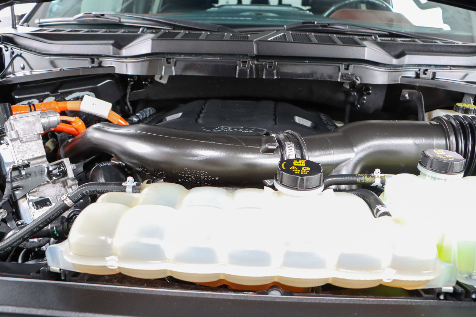 Used 2022 Ford F150 Lariat w/ Equipment Group 502A High image 33