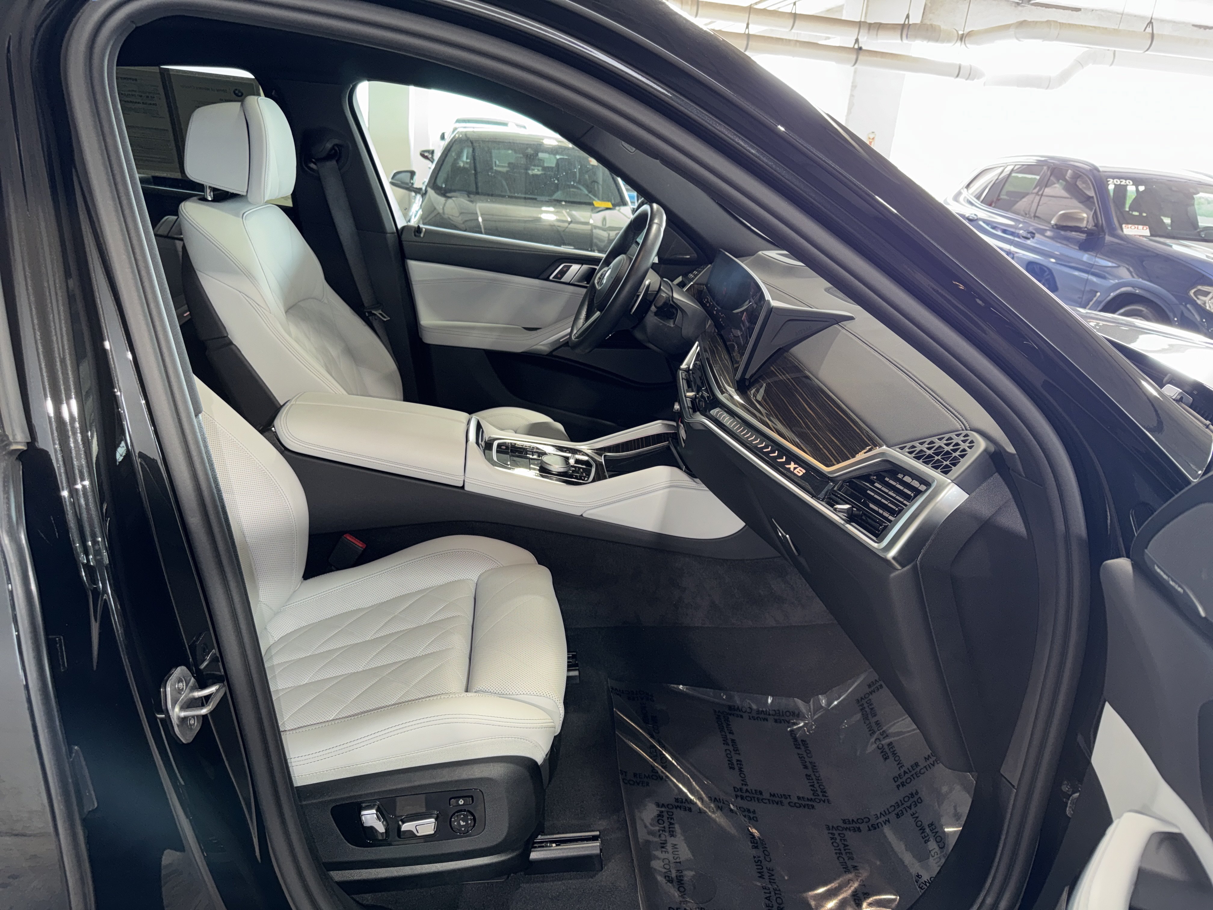 Certified 2026 BMW X6 xDrive40i AWD/4WD image 10