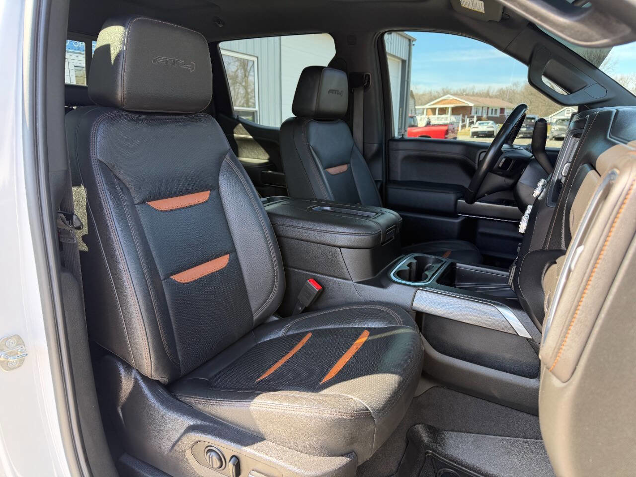 Used 2020 GMC Sierra 1500 AT4 w/ Technology Package image 14