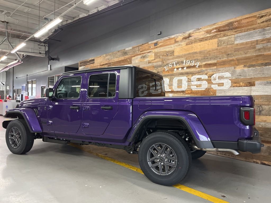 New 2026 Jeep Gladiator Sport image 20