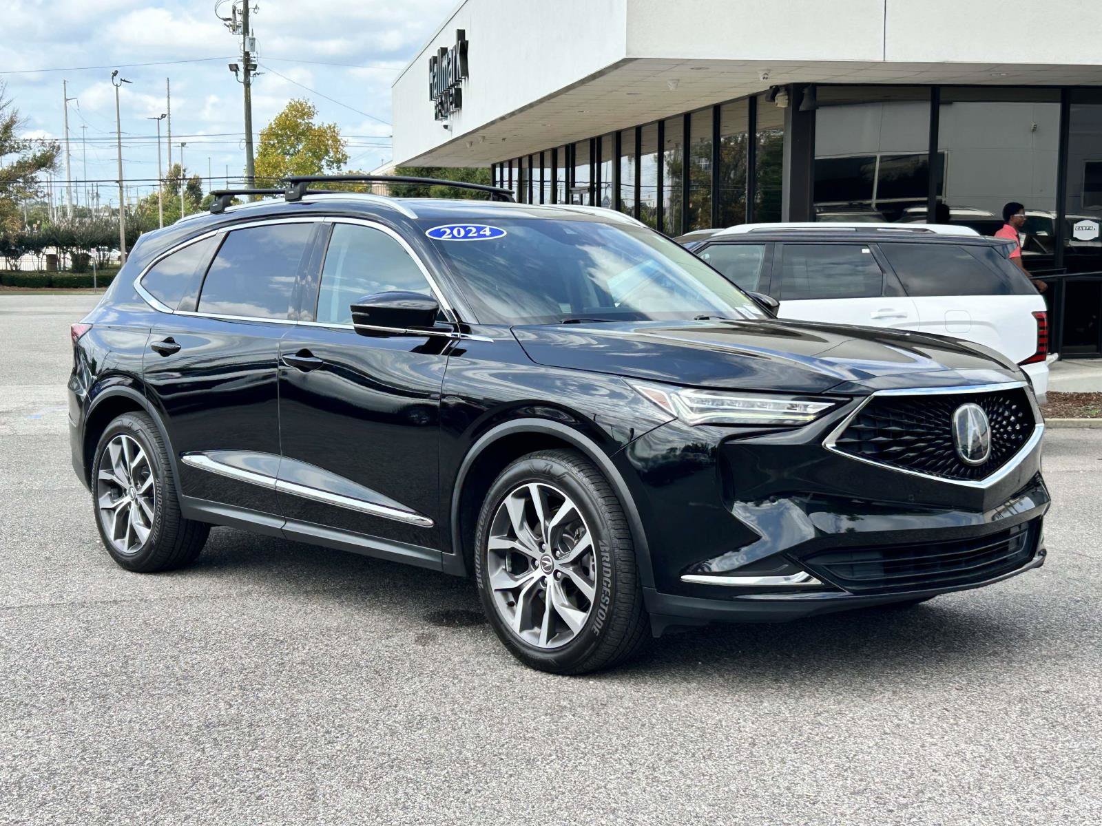 Used 2024 Acura MDX w/ Technology Package AWD/4WD image 1
