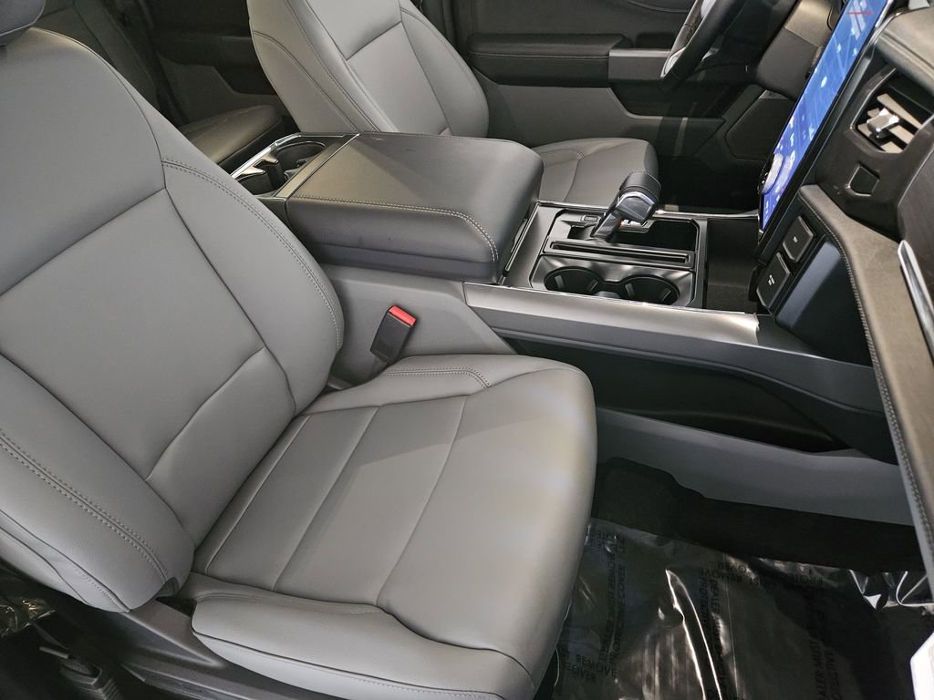 New 2025 Ford F150 Lightning Flash image 22