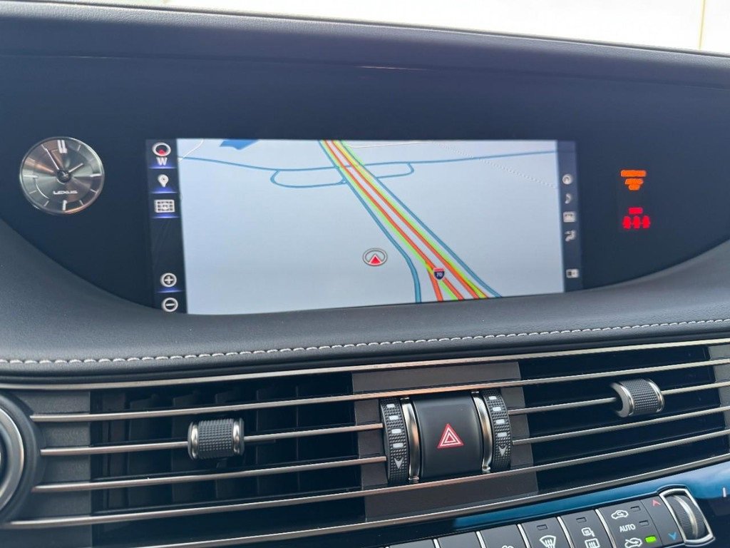 Used 2018 Lexus LS 500 AWD image 22