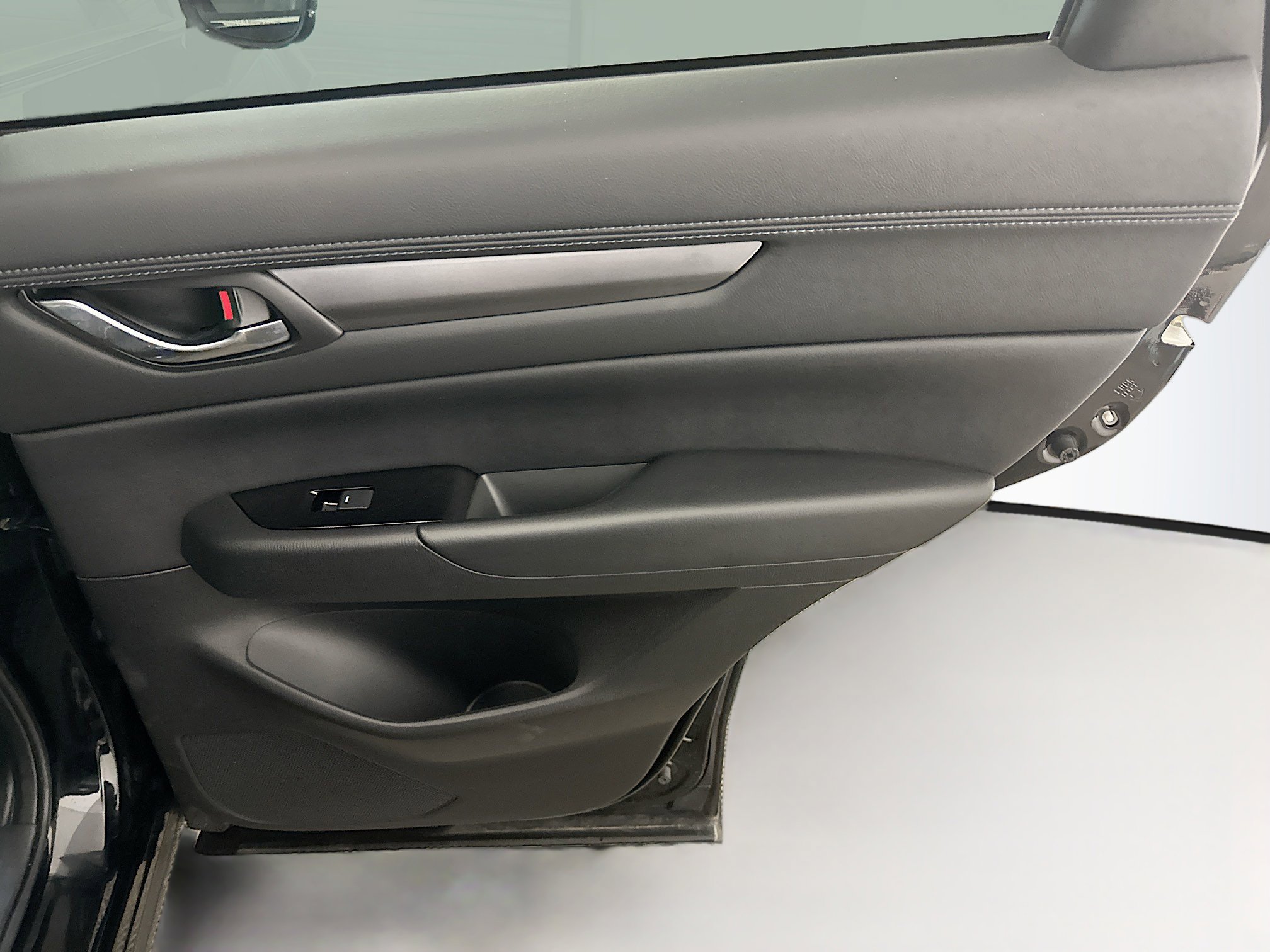 Used 2025 MAZDA CX-5 AWD 2.5 S w/ Select Package image 31