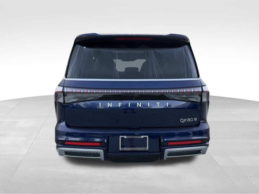Used 2025 INFINITI QX80 Sensory image 6