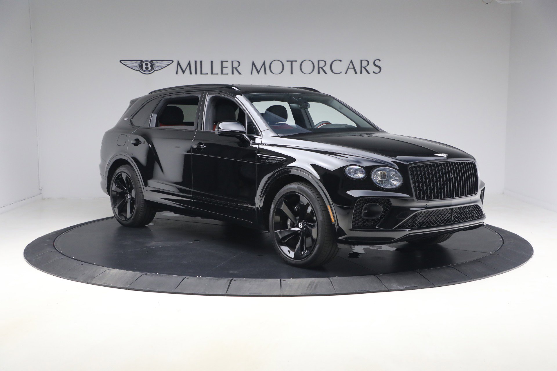 Used 2023 Bentley Bentayga Extended Wheelbase image 10