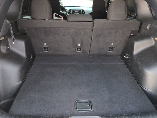 Used 2019 Jeep Cherokee Latitude w/ Popular Appearance Group image 23