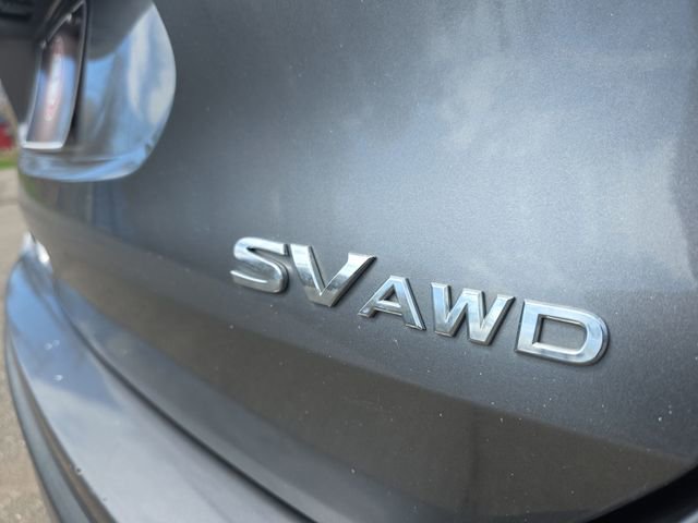 Used 2018 Nissan Rogue SV image 28