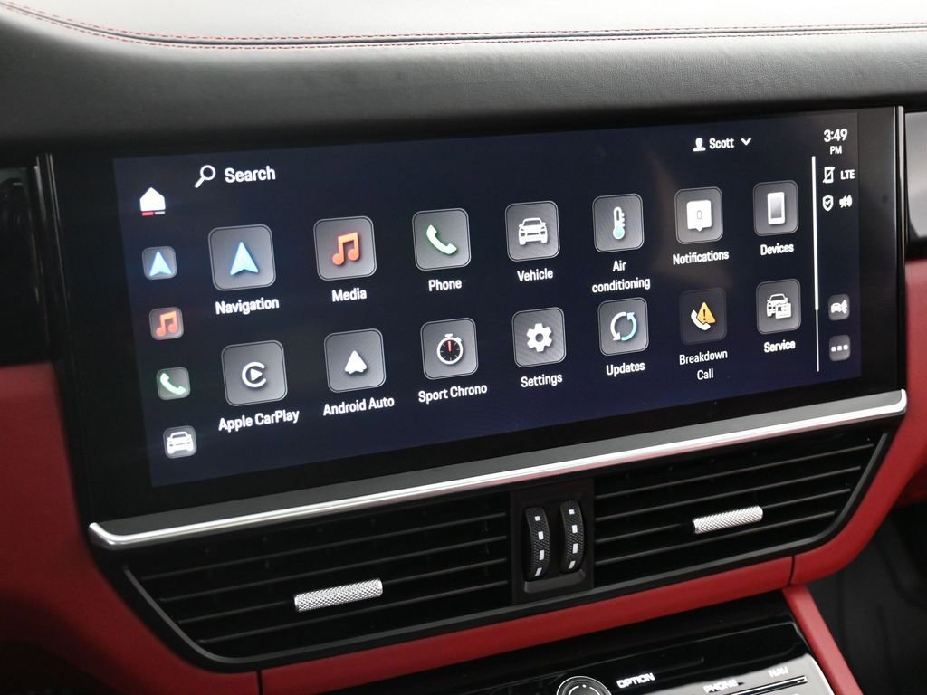Certified 2022 Porsche Cayenne Turbo AWD/4WD image 21