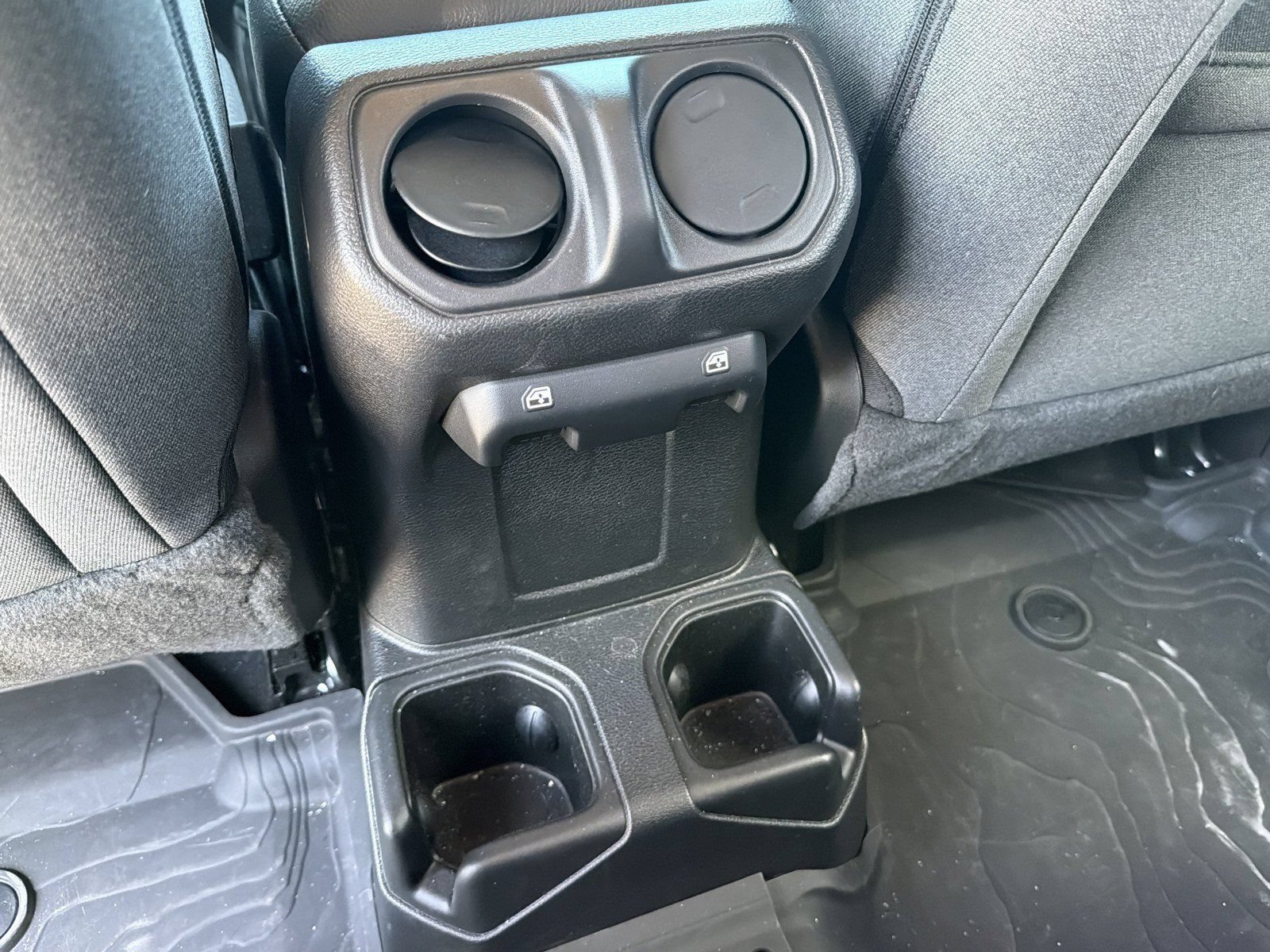 Used 2026 Jeep Wrangler Unlimited Sport AWD/4WD image 18
