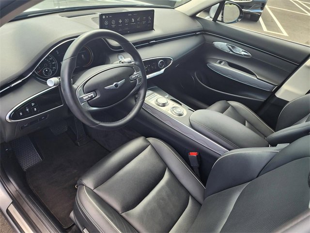 Used 2024 Genesis GV70 2.5T w/ Advanced Package image 12