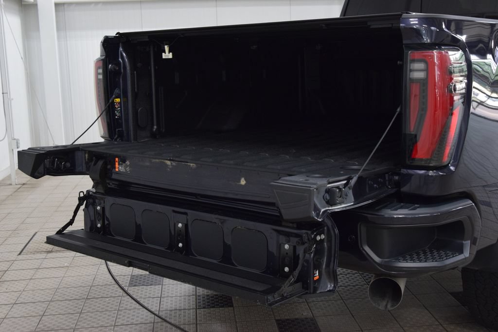 Used 2024 GMC Sierra 2500 AT4 w/ AT4 Premium Plus Package AWD/4WD image 29