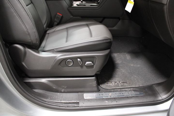 New 2026 GMC Sierra 2500 Denali w/ Denali Reserve Package image 28