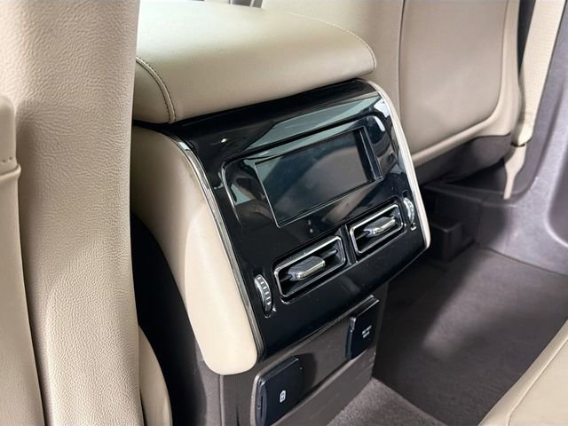 Used 2020 Lincoln Aviator Reserve w/ Equipment Group 201A image 26