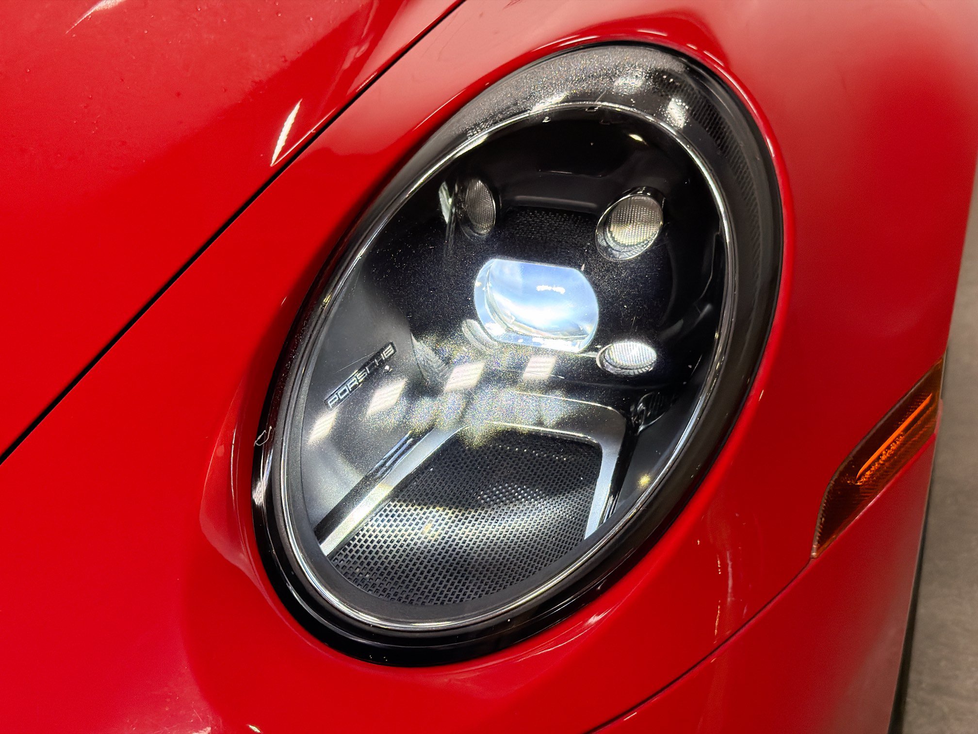 Certified 2024 Porsche 911 Carrera RWD image 10
