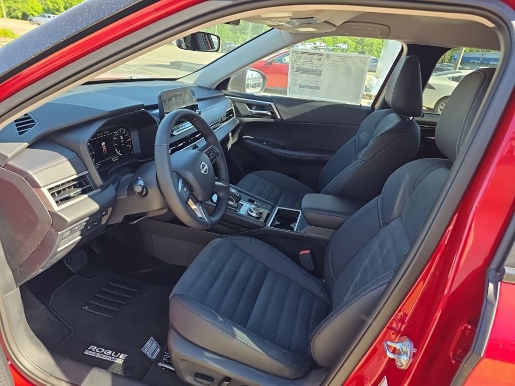 New 2026 Nissan Rogue SL AWD/4WD image 15
