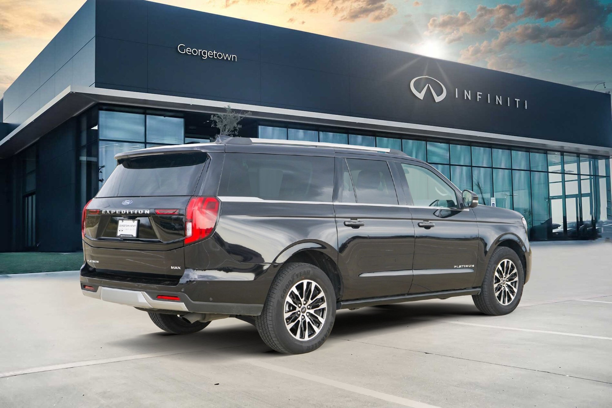 Used 2025 Ford Expedition Max Platinum image 4