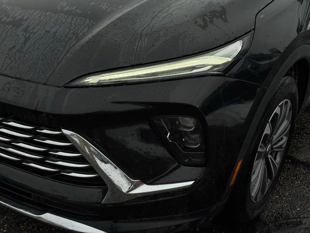 Used 2025 Buick Envision Preferred image 2