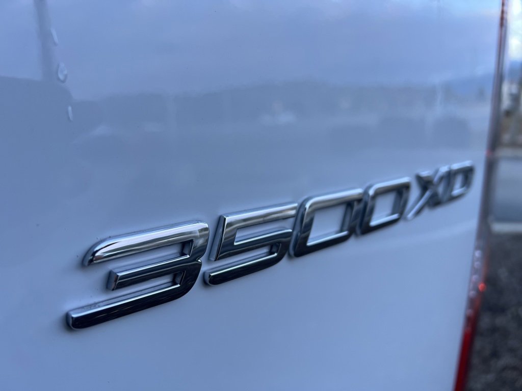 Used 2024 Mercedes-Benz Sprinter 3500 image 13