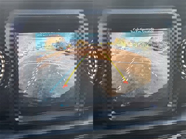 Used 2023 Jeep Wrangler Sahara w/ Cold Weather Group image 18