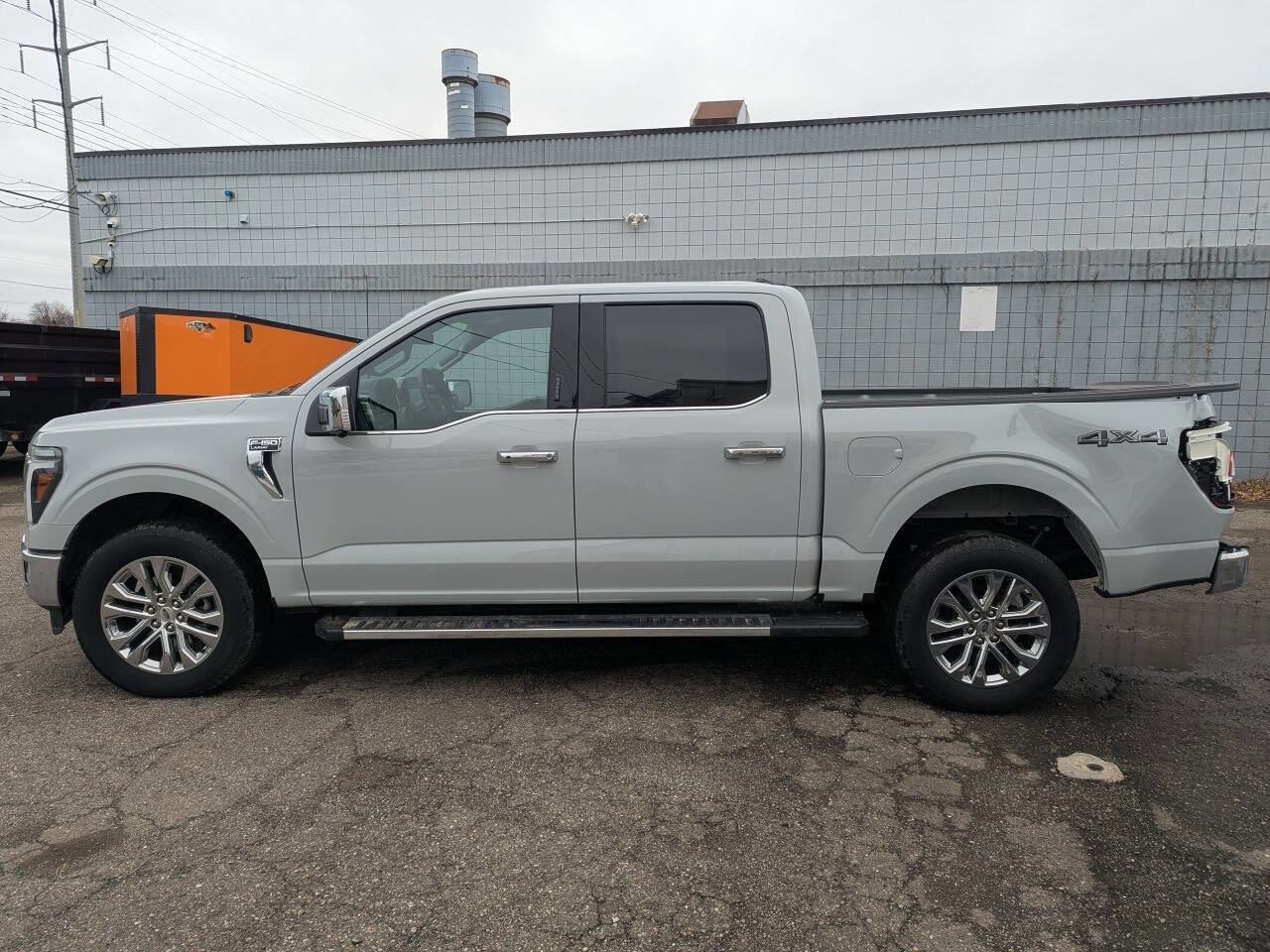 Used 2024 Ford F150 Lariat w/ Bed Utility Package image 4
