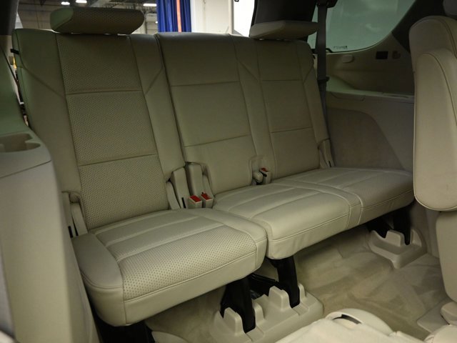 Used 2023 Cadillac Escalade Sport Platinum w/ LPO, ONYX Package image 28