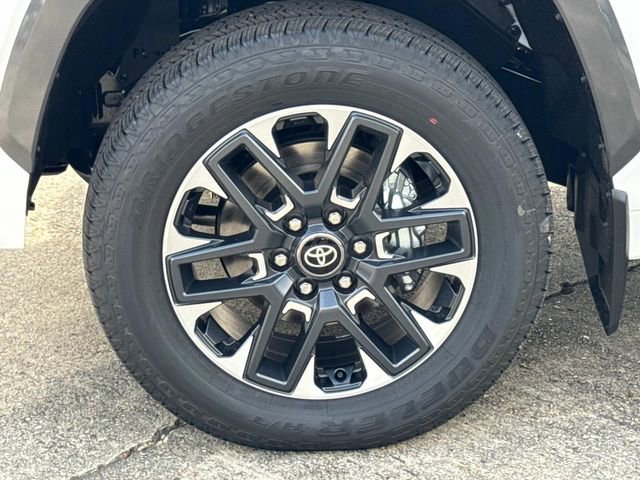 New 2026 Toyota Tundra Limited image 4