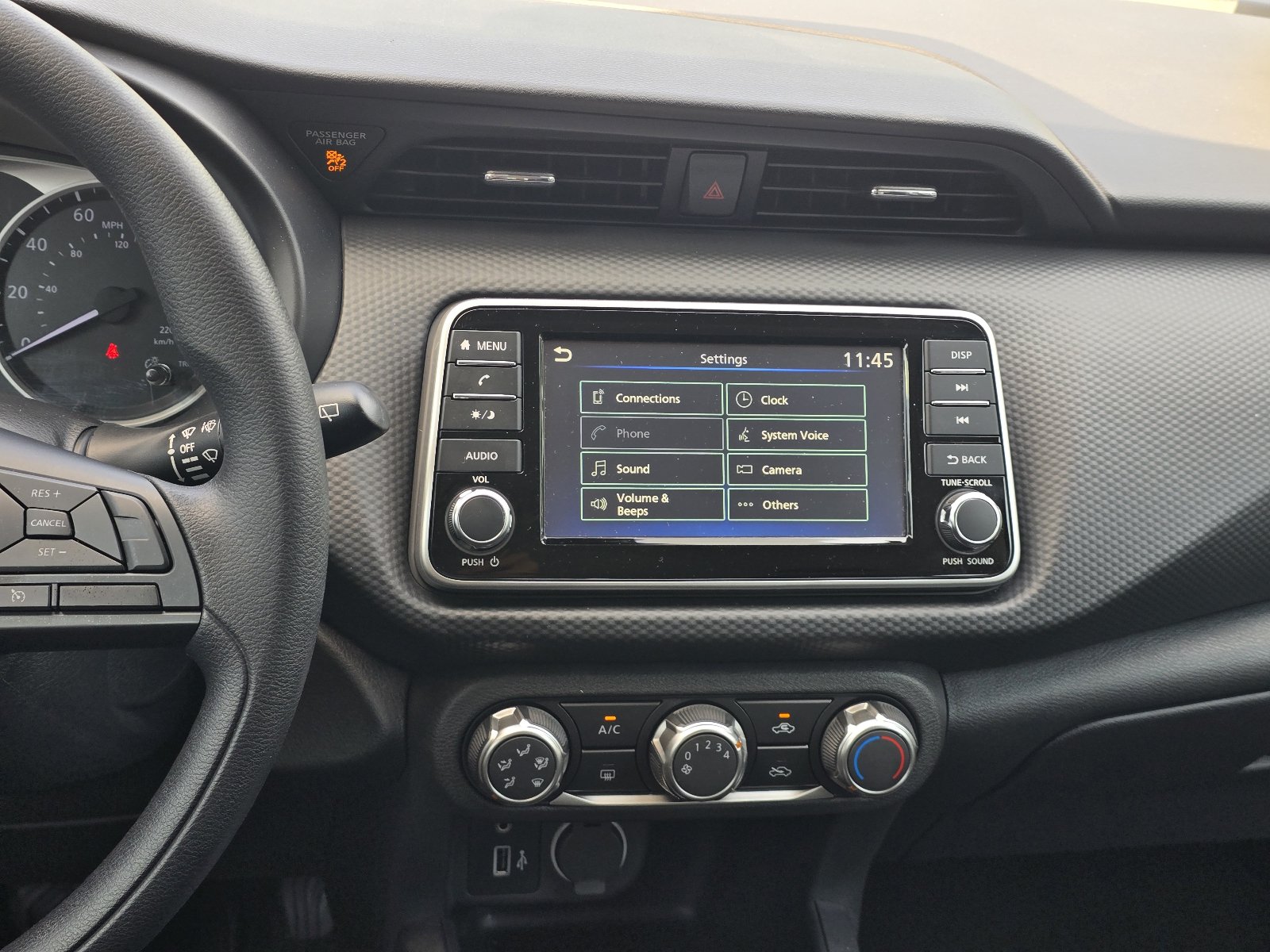 Used 2025 Nissan Kicks Play S FWD image 16