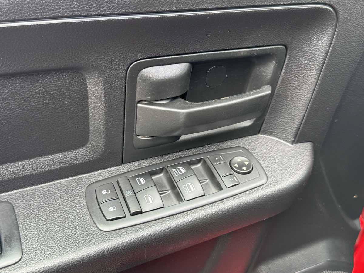 Used 2016 RAM 2500 Tradesman w/ Popular Equipment Group AWD/4WD image 27
