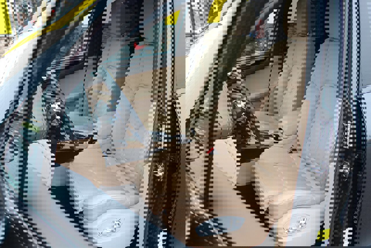 Used 2019 Porsche Macan image 14