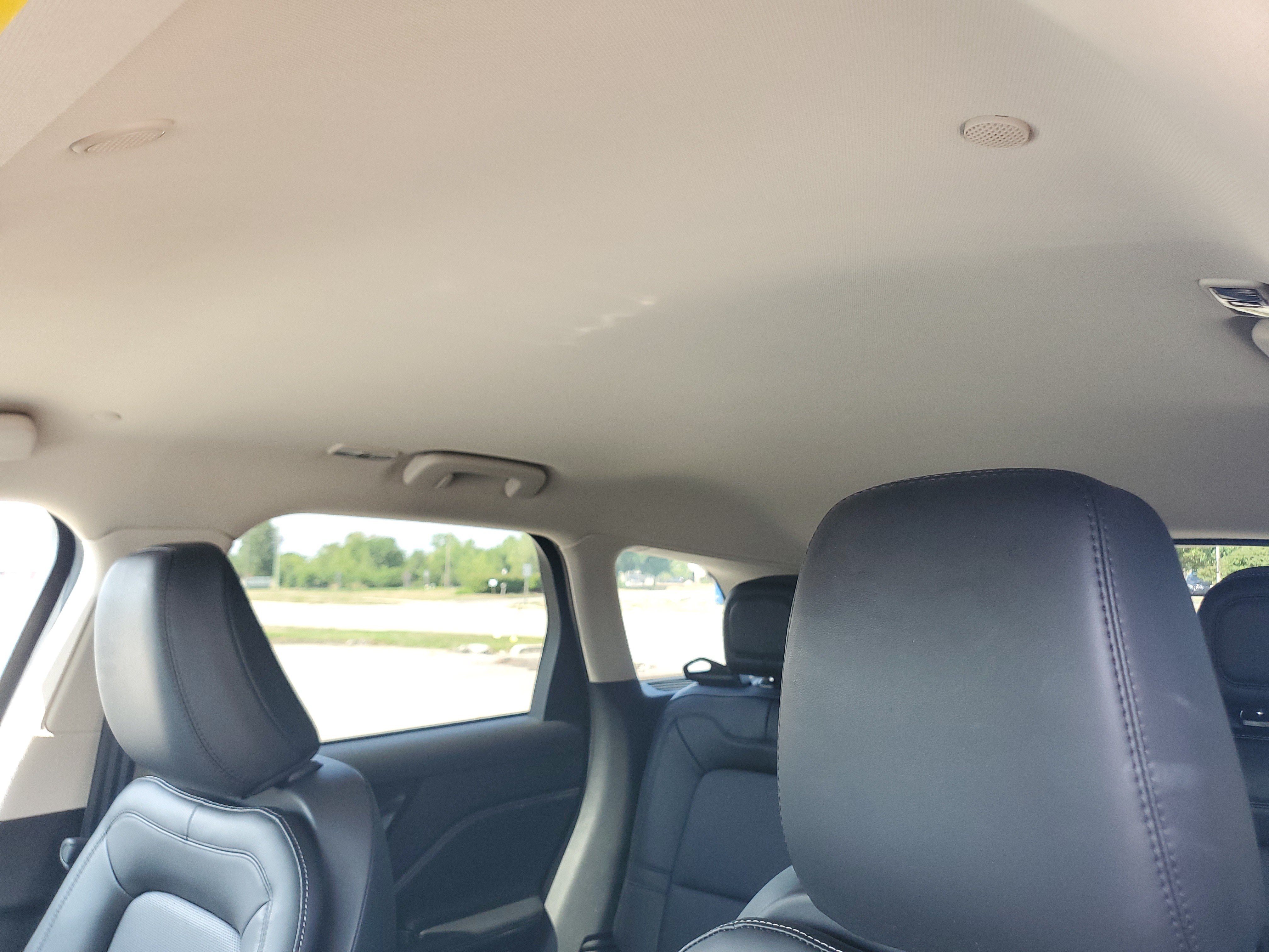 Certified 2024 Lincoln Corsair AWD w/ Equipment Group 101A image 11
