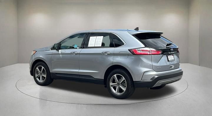 Certified 2023 Ford Edge SEL w/ Convenience Package AWD/4WD image 4