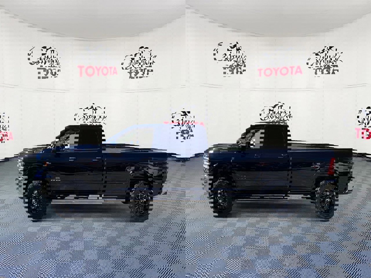 Used 2019 RAM 2500 Laramie image 4