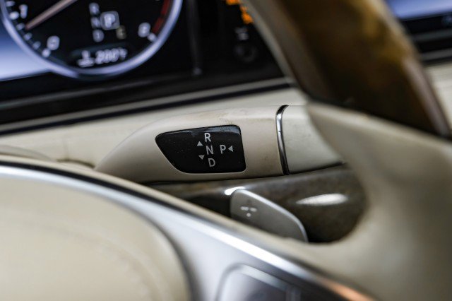 Used 2017 Mercedes-Benz S 550 4MATIC Sedan image 17